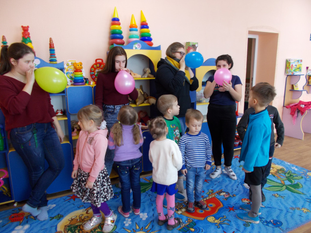 8 марта